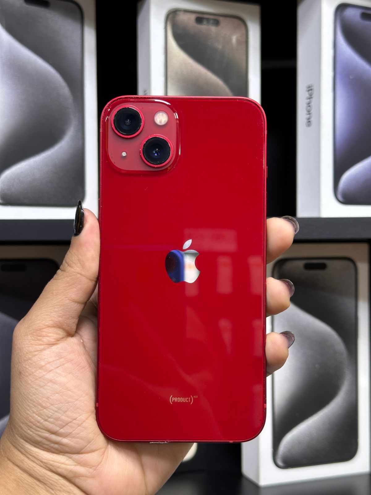 Apple iPhone 13