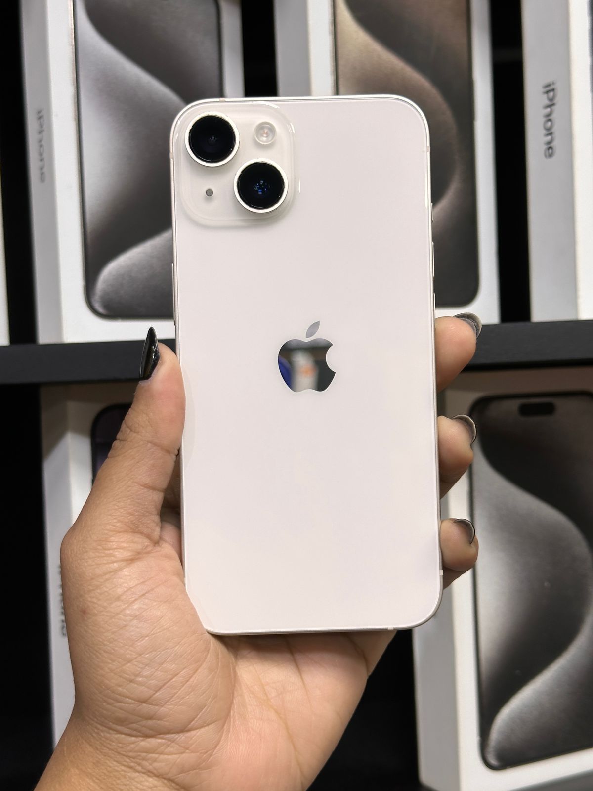 Apple iPhone 14